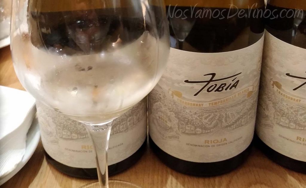 Tobía Chardonnay Tempranillo Blanco