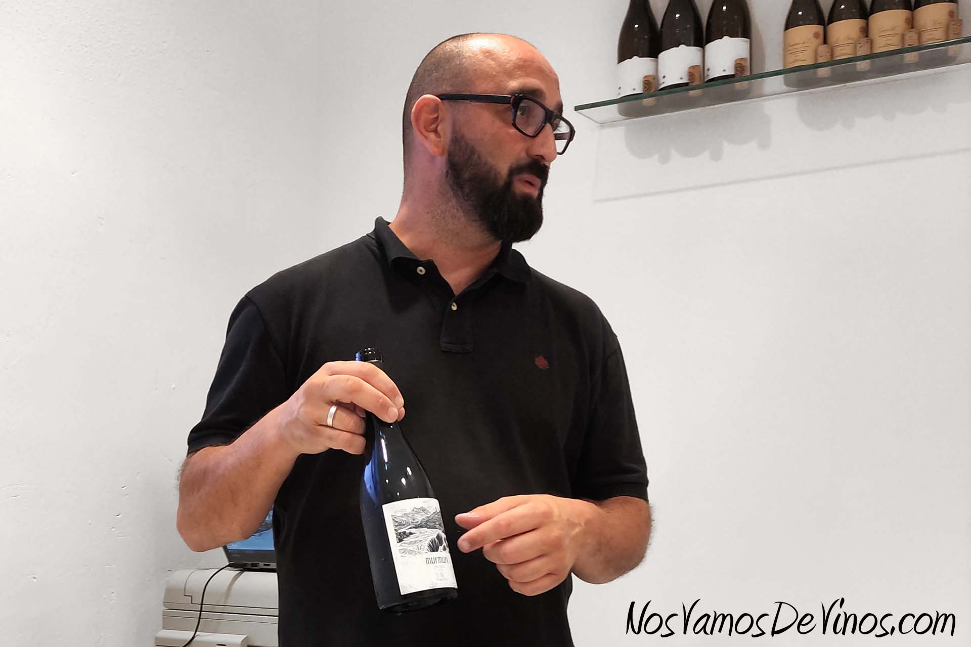 Cata de vinos de celler Mas Doix en Outlet de Vinos. Óscar Piñero Zamora