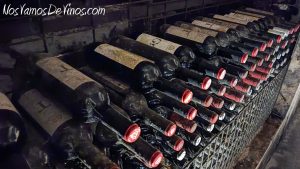 Casa Primicia. Cementerio de botellas.