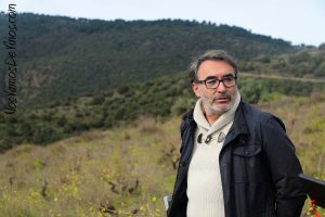 Rubén Díaz es único poniendo en contexto la geografía del territorio de la D. O. P. Cebreros, su clima, su geología y las características de su viñedo.