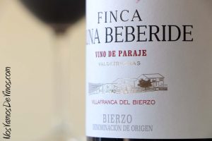 Finca Luna Beberide Vino de Paraje Valdetruchas 2022. Detalle de la etiqueta.