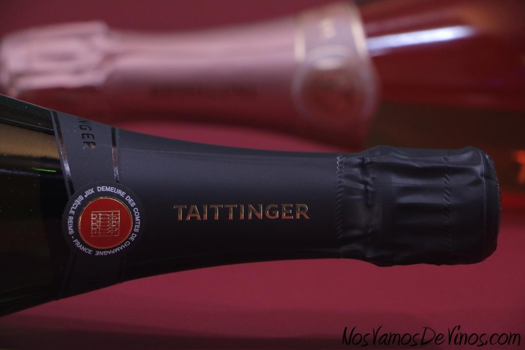 Taittinger. Cuello.