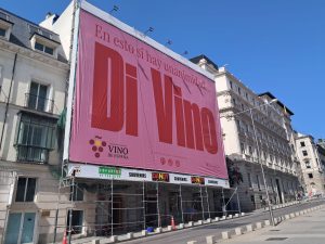 El vino español se planta frente al Congreso de los Diputados