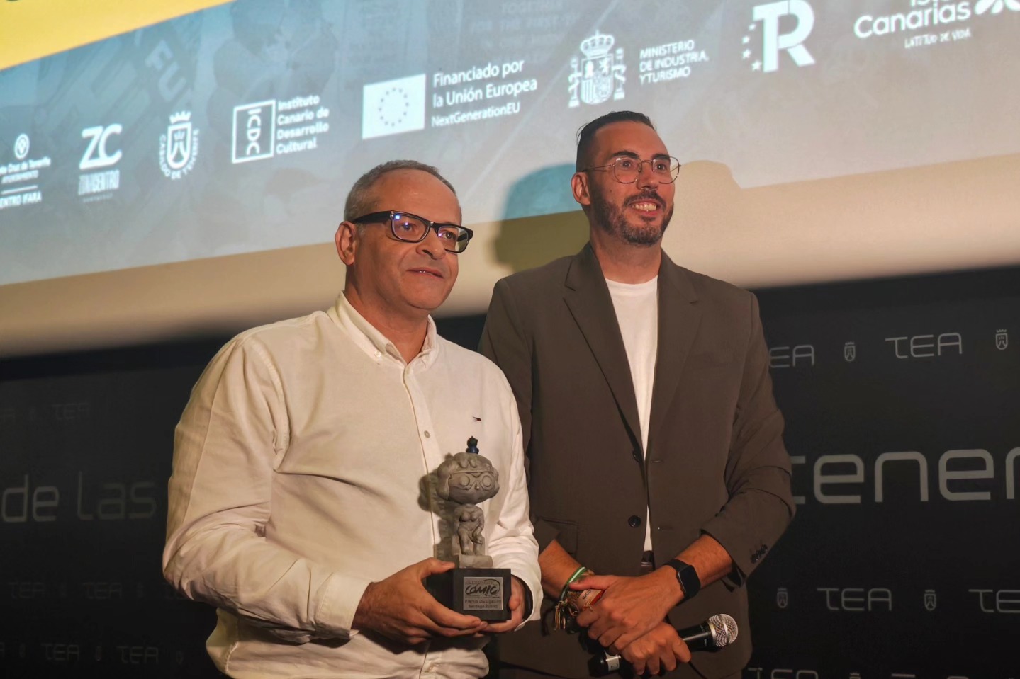 “Entre Viñas y Viñetas” recibe el Premio Divulgación del Salón del Cómic de Tenerife