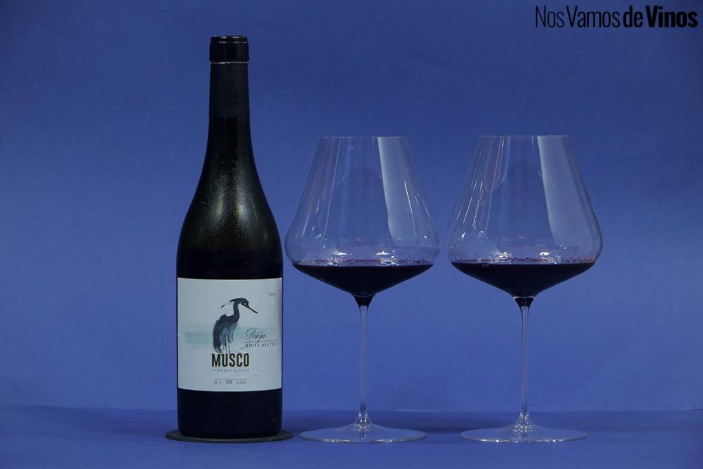Musco 2021. Botalla y dos copas.