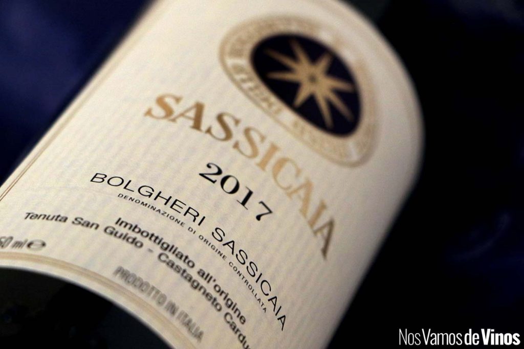 Bolgheri Sassicaia 2017: El vino “pedregoso” de la Toscana inspirado en la orilla izquierda del Garona. Etiqueta