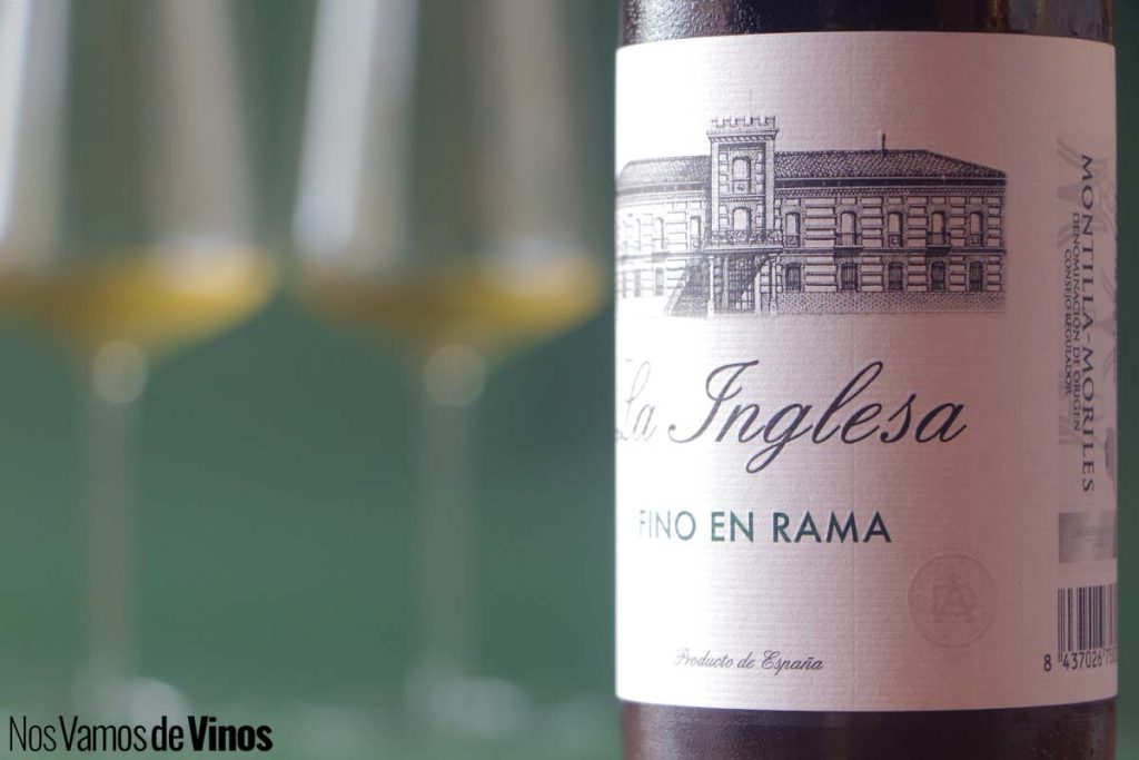 La Inglesa Fino en Rama Saca de Otoño de 2025: Un fino desnudo de filtros y vestido de autenticidad. Detalle de la etiqueta