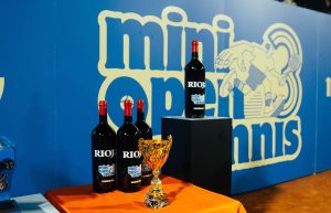 Rioja salta a la cancha del torneo de tenis más glamuroso de Madrid