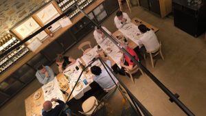 Una cueva del siglo XVIII y una sala de catas renovada anclan la apuesta enoturística de Bodegas Joaquín Rebolledo