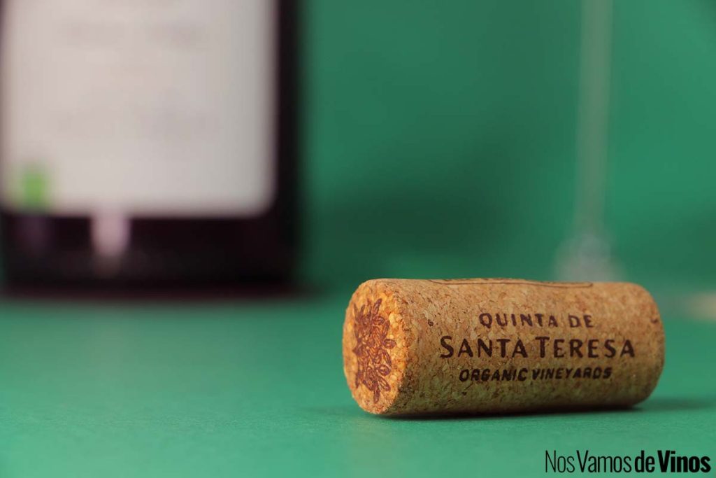 Esculpido Avesso Vinhas Velhas 2023. Corcho