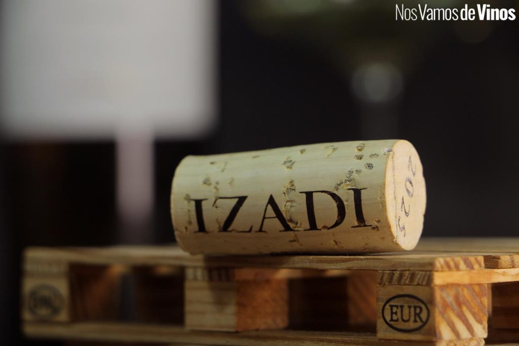 Izadi Selección Blanco 2025. Corcho.