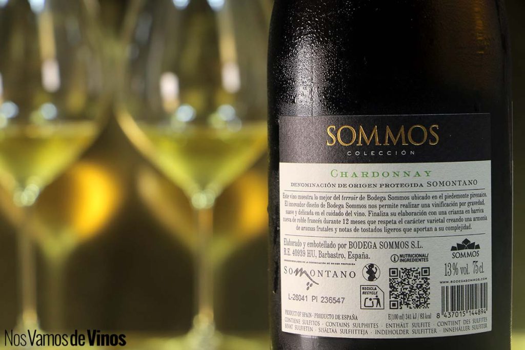 Sommos Chardonnay Colección 2024: Laderas, noche y barricas imprimen su sello en este opulento blanco del Somontano. Etiqueta trasera