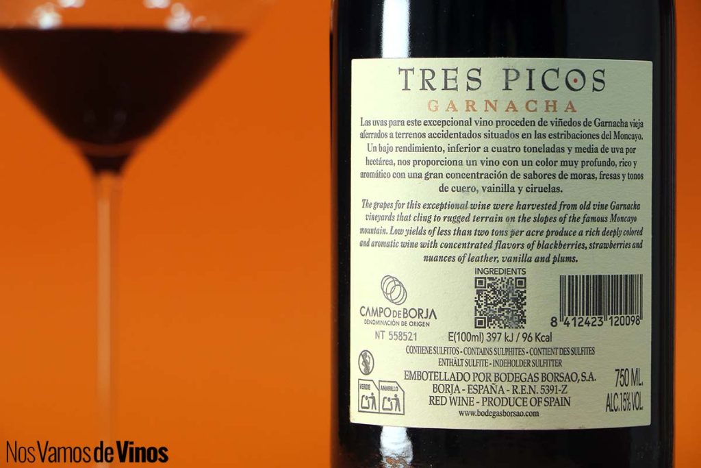 Borsao Tres Picos 2022: Veinticinco años reivindicando la Garnacha que nace a los pies del Moncayo. Etiqueta trasera
