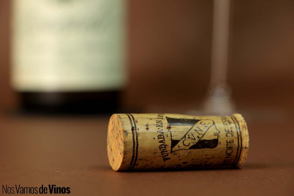 Monopole Clásico Reserva 2022: La llama que aviva un “fuego” prendido en 1915. Corcho